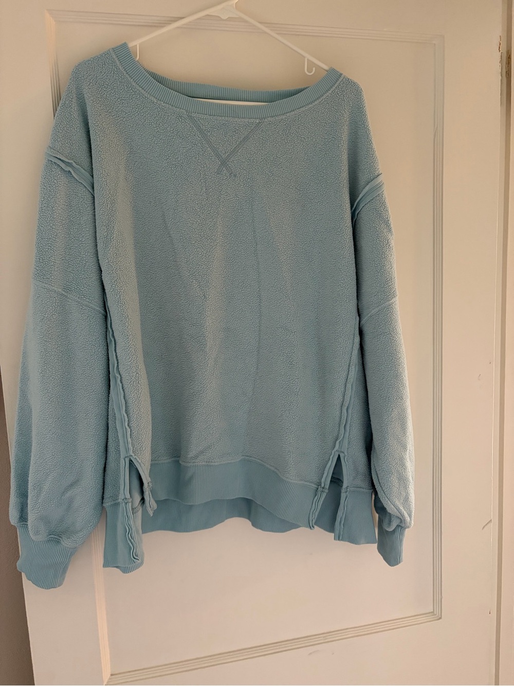 American Eagle Outfitters Light Blue Scoop-Neck Pullover Sweater